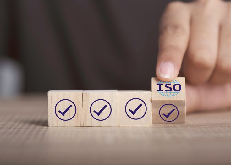Sertifikasi ISO per Industri: Panduan Lengkap untuk Memilih Standar yang Tepat
